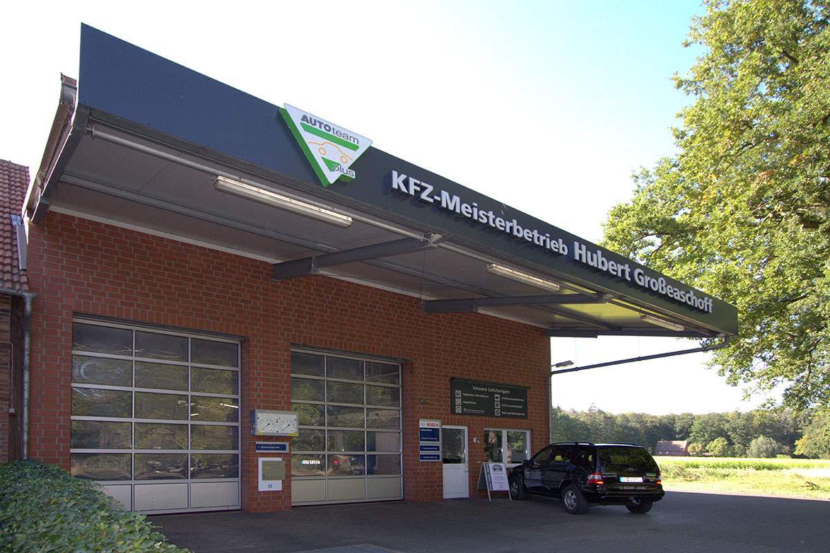Einrichtung - KFZ-Meisterbetrieb Großeaschoff in 33378 Rheda – Wiedenbrück